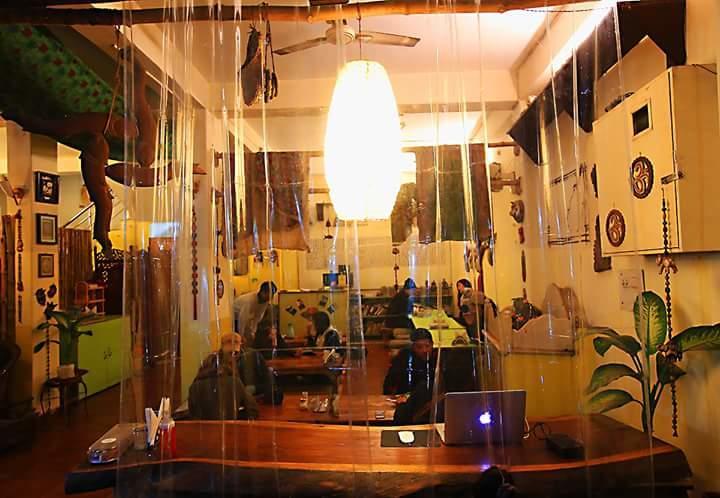 Bona Cafe Restaurant & Sala Guest House Varanasi Dış mekan fotoğraf